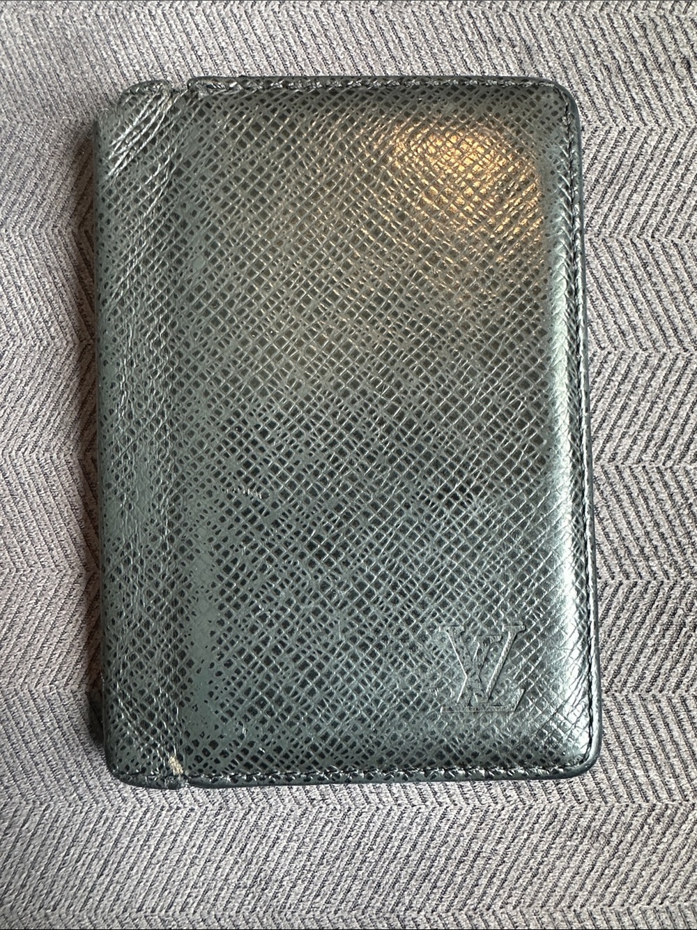 💯 Authentic Louis Vuitton black Taiga Textured Leather pocket organizer  vintage